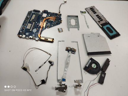 Ноутбук Acer E1-572G на запчасти