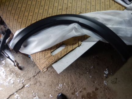 Молдинг заднего крыла правого Infiniti Qx50 новый