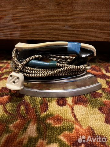 Утюг металлический