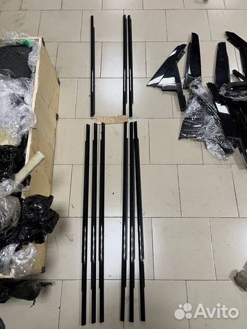 Молдинг двери оконный velar l560