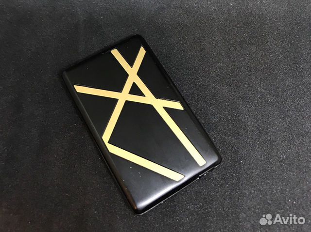 Marlboro зажигалка