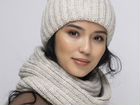 Новый женский комплект: шарф и шапка