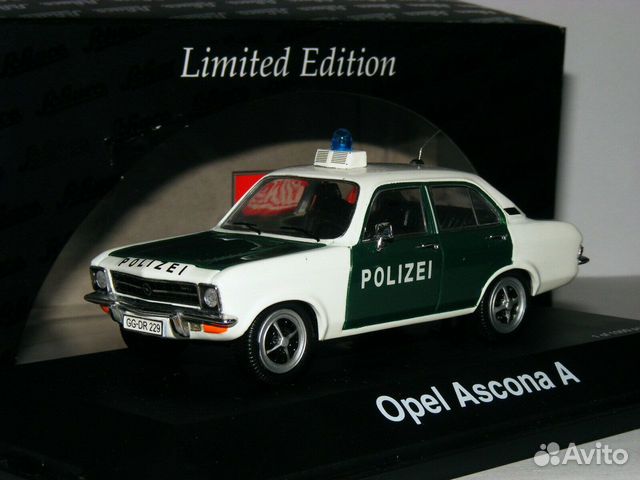 Машинки 1/43 Opel Peugeot Porsche Rolls Royce VW