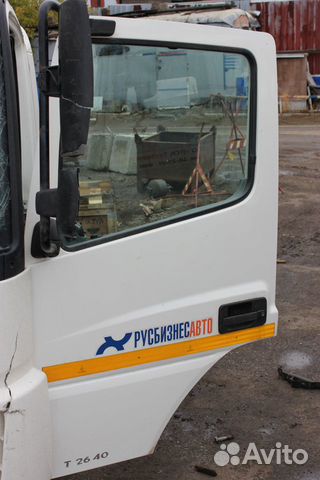 Дверь левая камаз 65115