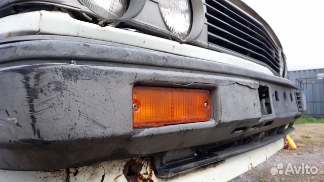 Бампер передний nissan bluebird veu11
