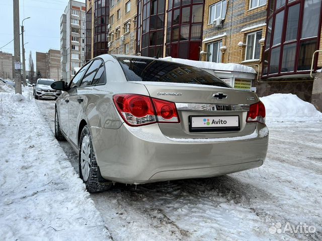 Chevrolet Cruze 1.6 AT, 2011, 173 000 км