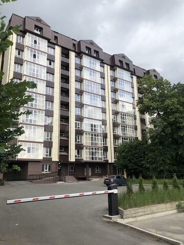 2-к. квартира, 64 м², 2/10 эт.