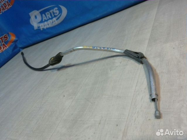 Трос стояночного тормоза Skoda Octavia A5 1Z 1.6