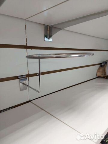 Кронштейн крючок на эканомпанэль для гол. уборов