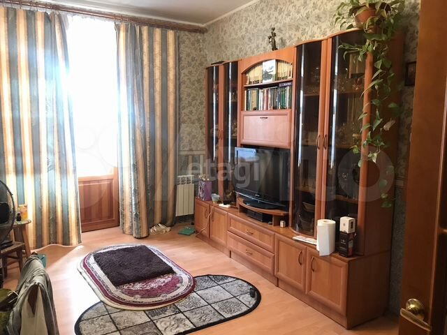 3-к. квартира, 72 м², 5/5 эт.