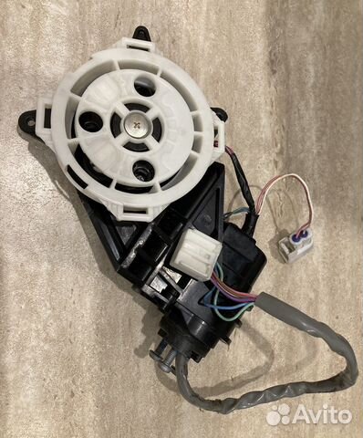 Эл. механизм регулировки зеркала