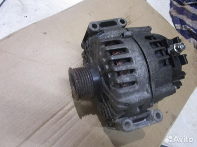 Генератор w204 C-class 651