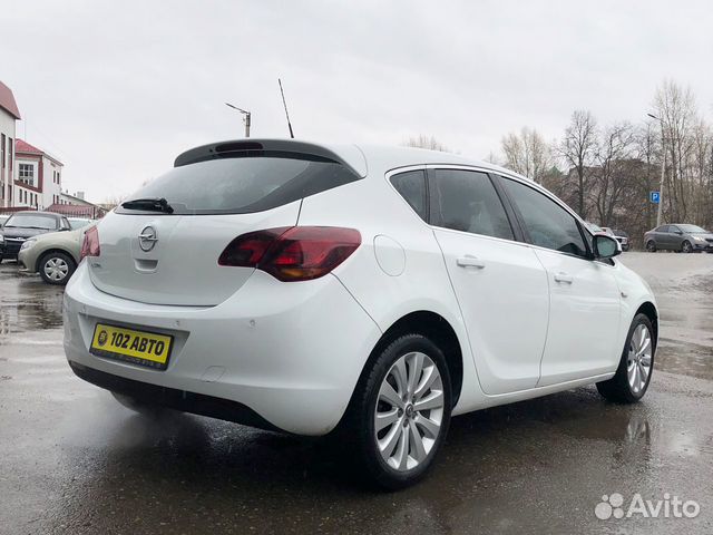 Opel Astra 1.6 МТ, 2011, 165 000 км