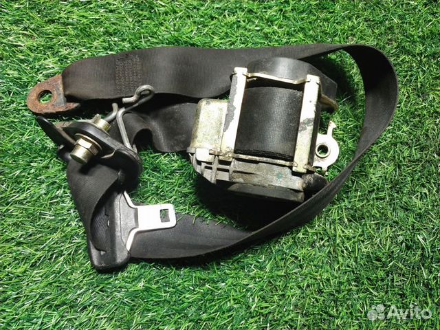 Ремень безопасности Peugeot 307