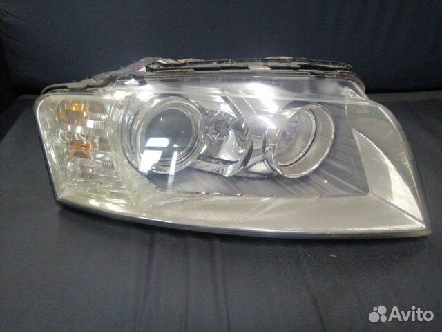 Фара передняя правая Audi A8 4E D3