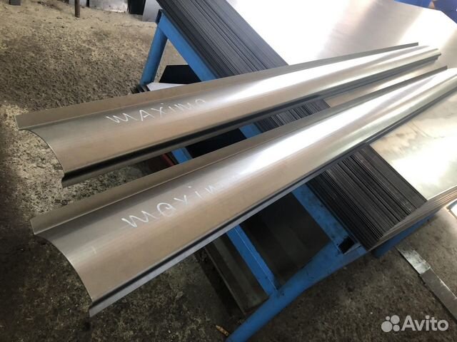 Кузовные пороги полный профиль