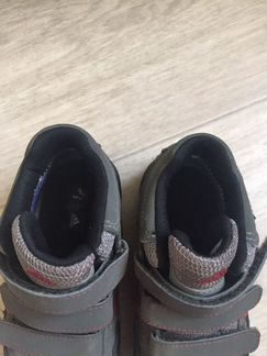 Ботинки на мальчика Адидас