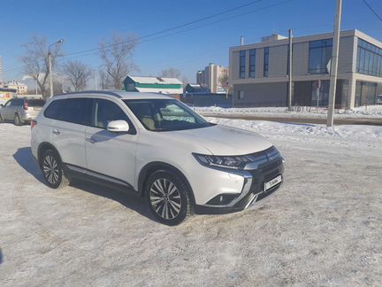 Mitsubishi Outlander 2.4 CVT, 2019, 21 000 км