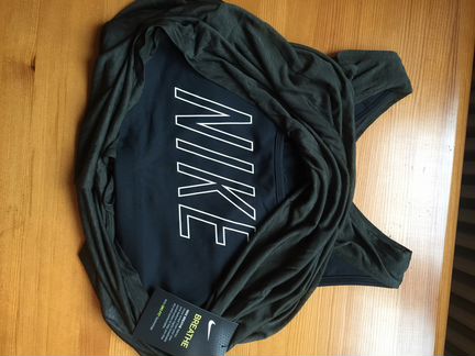 Майка Nike