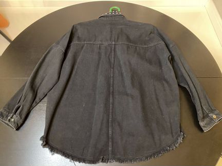 Куртка оверсайз рубашечного кроя С заклепками