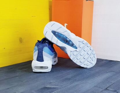 Nike air 95 кроссовки новые мужские