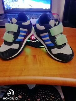 Кроссовки Adidas 24р