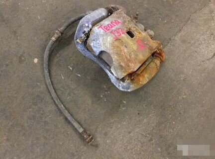 Суппорт передний правый Ниссан Тиана J32 2008-2013