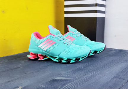Adidas Bounce кроссовки новые женские