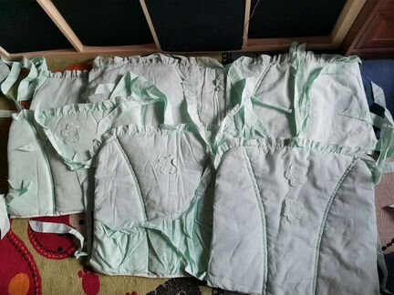 Матрас, одеяло, бортики для детской кроватки