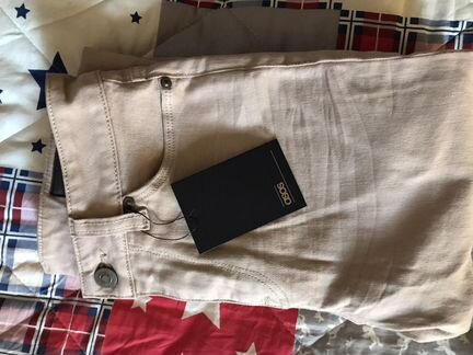 Джинсы
