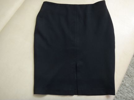 Элегантая жилетка Sisline и юбка тetatet (M)