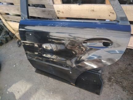 Дверь задняя левая w164 Ml чёрная