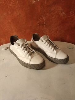 П/ ботинки, кроссовки белые нат. кожа