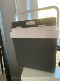 Холодильник автомобильный AVS CC-24NB 24L 43438