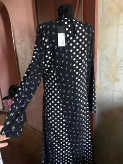 Платье длинное в горошек новое шикарная