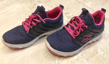 Skechers для девочки, размер 31EUR