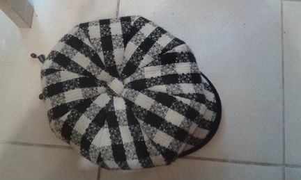 Продам головные уборы