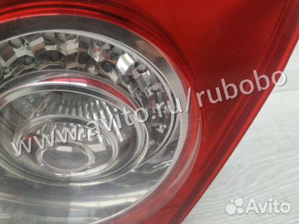 Фонарь в крышку правый Vw Passat B6 BVY 2006