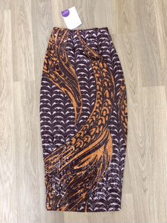 Новая юбка трикотажная с прозрачными пайетками с э