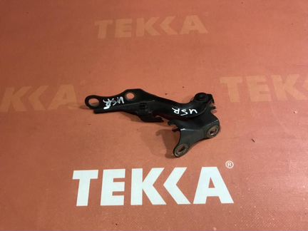 Петля капота правая Тойота Авенсис Т250