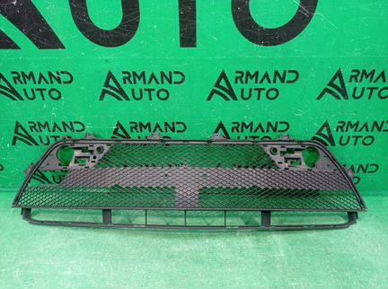 Решетка бампера передняя нижняя Mercedes Gl X166