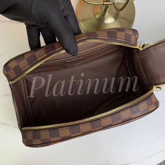 Луи виттон косметичка louis vuitton кожа несессер