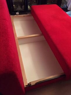 Диван фабрики 8 марта