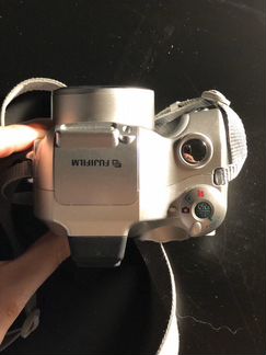 Компактный фотоаппарат