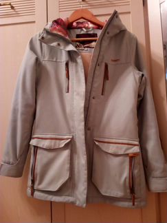 Куртка горнолыжная