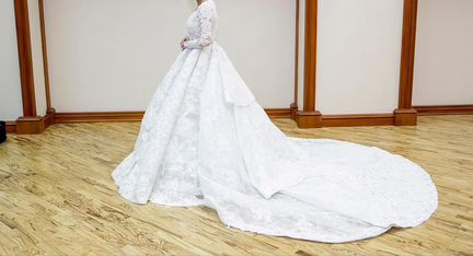 Свадебное платье