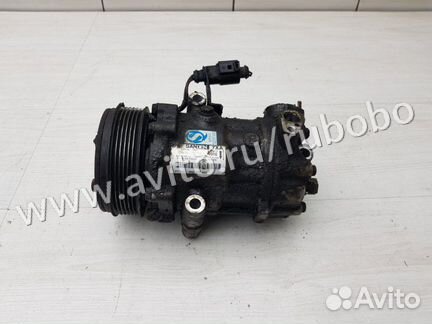 Компрессор кондиционера Vw Polo Sedan 5 cfna 2012