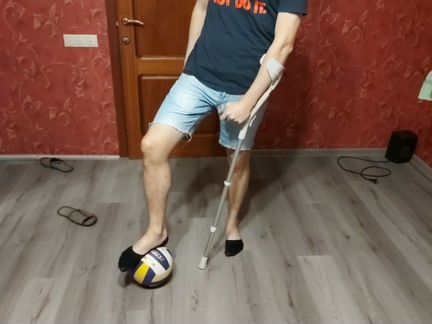 Костыль медецинский