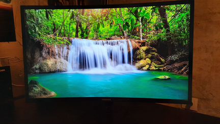 Монитор Samsung C27F390FHI 27