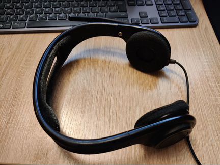 Игровые наушники Razer Piranha